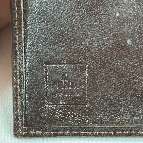 Fendi Zucca bifold wallet with brown leather trim and interior - Picture 8 of 11